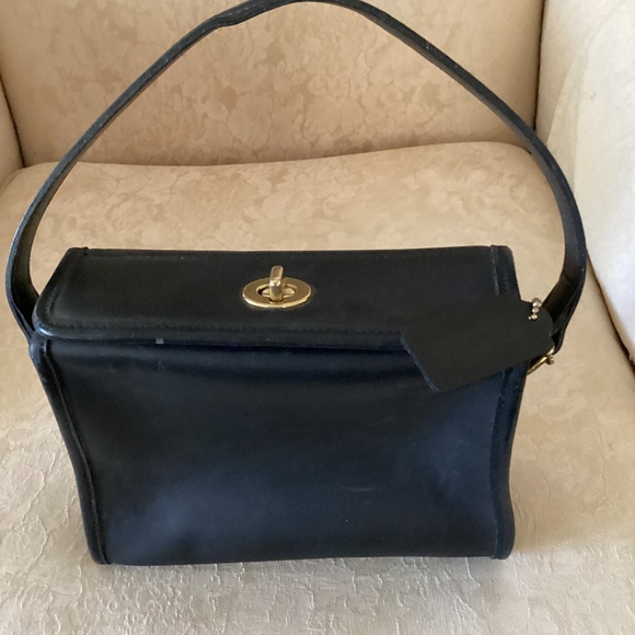 Vintage Coach Bag - Picture 1 of 7